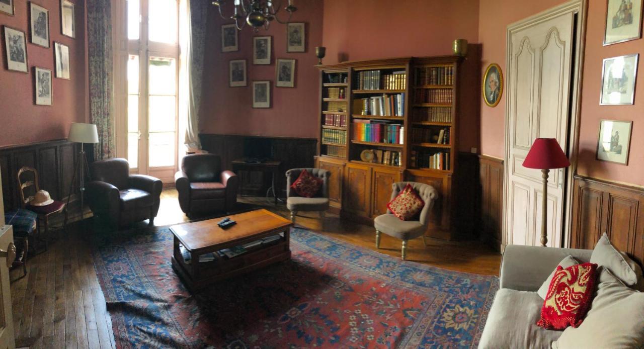 הוילה Montreuil-sur-Maine Manoir De La Chouanniere מראה חיצוני תמונה